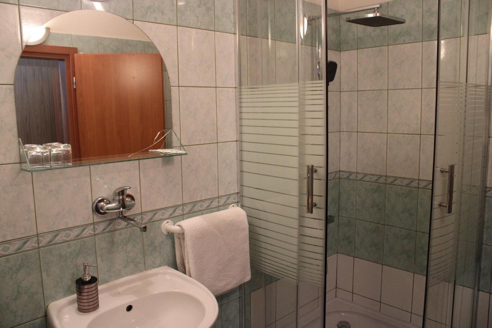 Hotel P7 Lucenec Ngoại thất bức ảnh